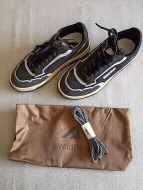 Autry WildPace Low Top Sneakers Black Dragon Mesh and Suede, NWT Size 7